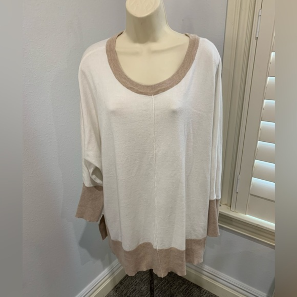 Wonderly Woman’s Sweater Bat Wing Pullover Two Tone Tunic Sz 1X